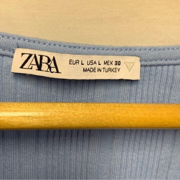 Zara Light Blue Ribbed V-Neck Short Sleeve Crop Top with Front Tie Detail Size L - Picture 5 of 8